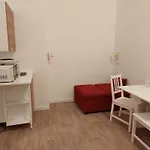 E Bausan Aparthotel